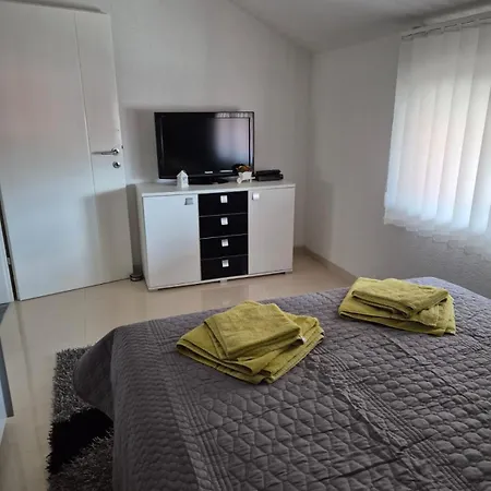 Apartment Zolic